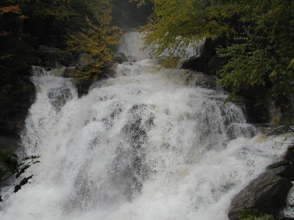 Fawn's Leap Falls | Great Northern Catskills of Greene County