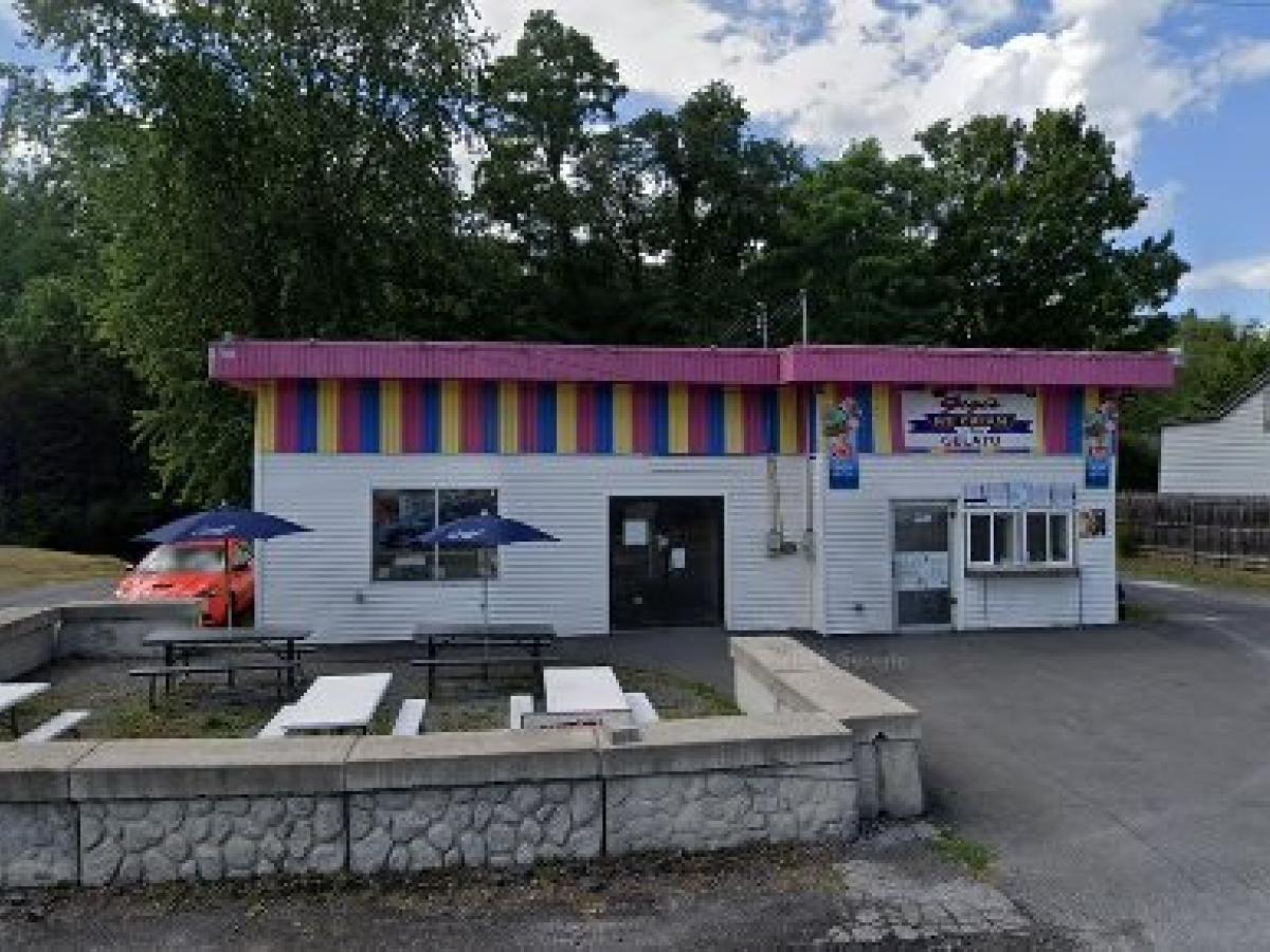 ●TonyScony & PlayasPoetry Tony's Pizza and Pasta | Great Northern Catskills of Greene County