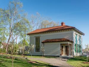 New Studio at Thomas Cole credited ©Peter Aaron/OTTO