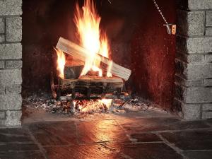 Woodhouse Lodge fireplace