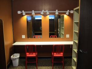 Dressing room at Bridge Street Theatre