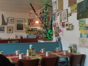 Maggie's Krooked Cafe & Juice Bar