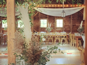 rustic-barn-wedding-venue-hudson-valley