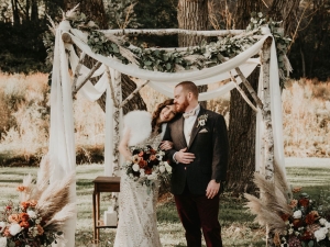 rustic-barn-wedding-venue-hudson-valley