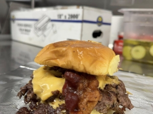 Dani's market burger