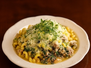 The Freehold House Restaurant & Bar - American Comfort Cuisine