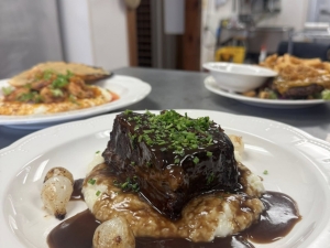 The Freehold House Restaurant & Bar - American Comfort Cuisine