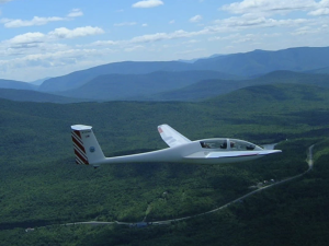 Nutmeg-Soaring-scenic-flights-catskills-greene-county 