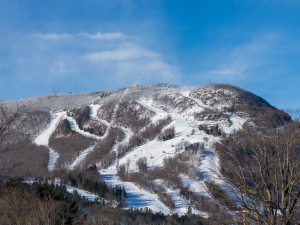 winter-weekend-getaway-hunter-mountain-catskills