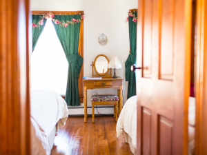 Antique-rose-inn-windham-ny-northern-catskills