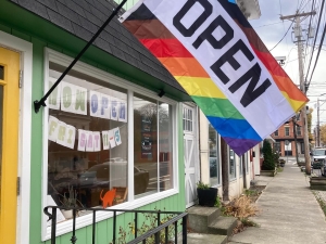 West-Bridge-Tea-and-art-cafe-ceramics