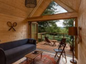 Eastwind-windham-upstate-ny-catskills-winter-escape