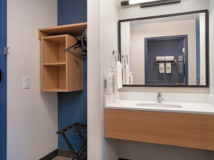 spark-by-hilton-west-coxsackie-hotel-near-hudson-river