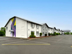 spark-by-hilton-west-coxsackie-pet-friendly-hotel