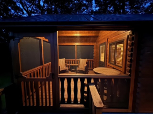 upstate-ny-tiny-cabin-rentals-close-to-skiing-windham-ny-escape