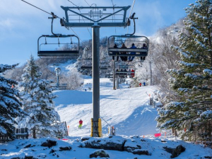 skiing-at-hunter-mountain-catskills-epic-pass-resort