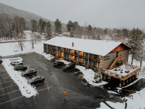 Hotel-Vienna-catskills-winter-escape-close-to-skiing