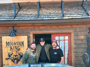 Mountain-King-Brewing-company-Windham-Ny-brewery-with-beer-garden