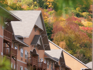 Kaatskill-mountain-club-lodging-at-hunter-mountain