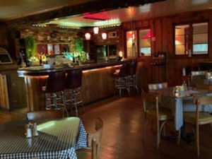 Hollowbrook-Inn-restaurant-Great-Northern-Catskills