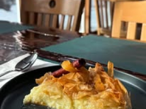 Hunter-Slopes-Night-Club-Ski-Greek-Kitchen-Tannersville-Great-Northern-Catskills-Dining