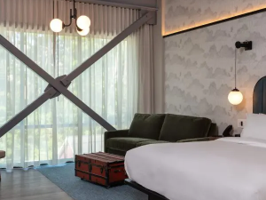 modern-hotel-on-the-hudson-ihg-hotel-coxsackie-ny-voco-james-newbury-great-northern-catskills-lodging