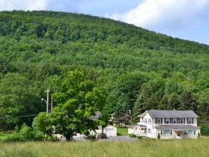 Mountain Treasure B&B