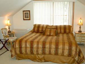 Pine Ridge Farm Guest and Carriage House