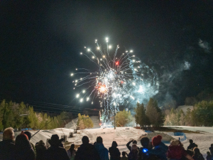 new-years-mountain-top-celebration-Hunter-Mountain