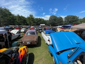 rats-nest-run-in-pin-up-contest-hot-rod-event-2026