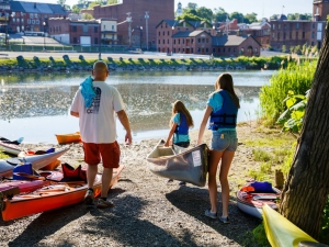 kayaking in marathon