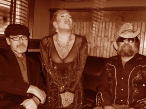 Lex-Grey-Trio-Beattie-Powers-place
