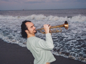 live-music-community-event-duck-auction