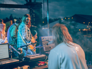 Follow-the-arrow-music-festival-Griffin-House-palenville-ny