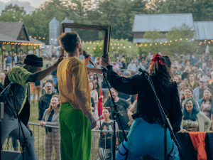 Follow-the-arrow-music-festival-Griffin-House-palenville-ny