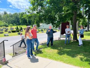 group at Old Stone Fort Museum