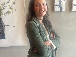 Betsy Jacks Paintings - Cafe Joust