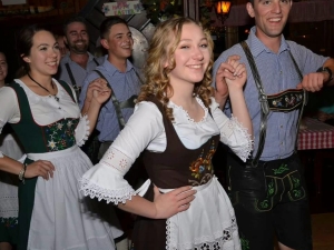 Oktoberfest-Mountain Brauhaus