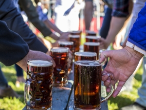 stein holding contest at hunter Oktoberfest