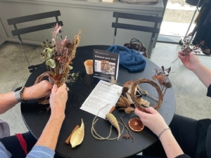 Thomas-Cole-wreathmaking-workshop