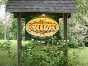 Rosehaven Inn