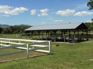 K & K Equestrian Center