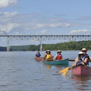 canoeing on the hudson river