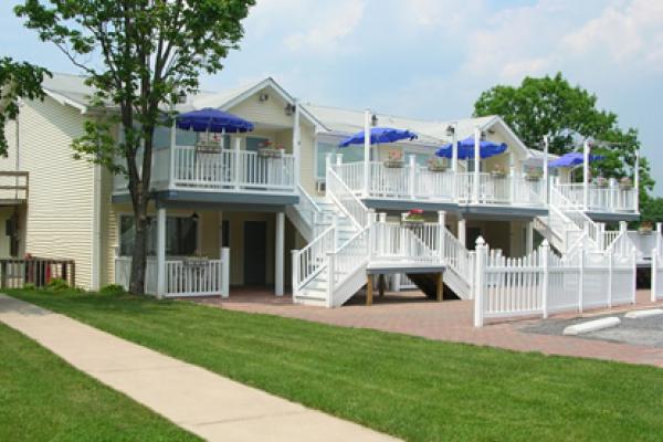 Country Place Resort at Zoom Flume Water Park