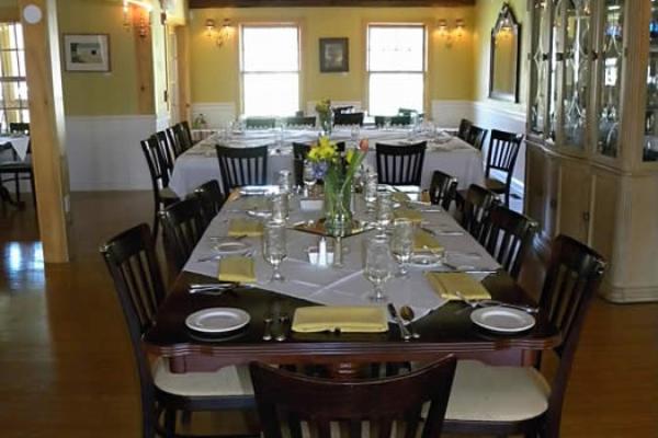 Rip Van Winkle Country Club Restaurant & Bar