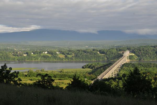 Hudson River Skywalk