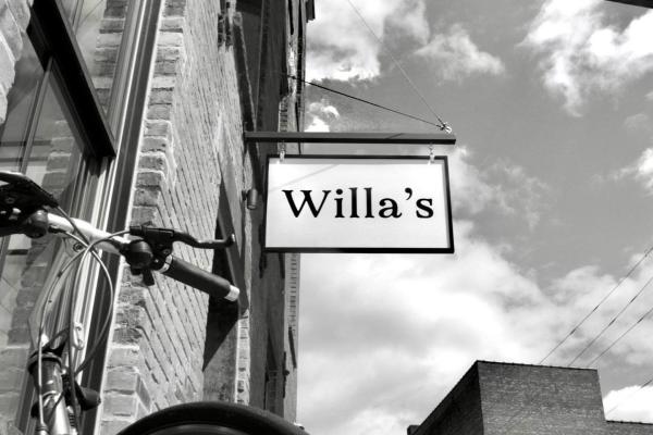 Willa's outside sign