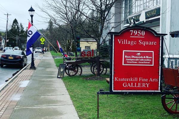 Rust, Diamonds & More Antiques and Collectibles