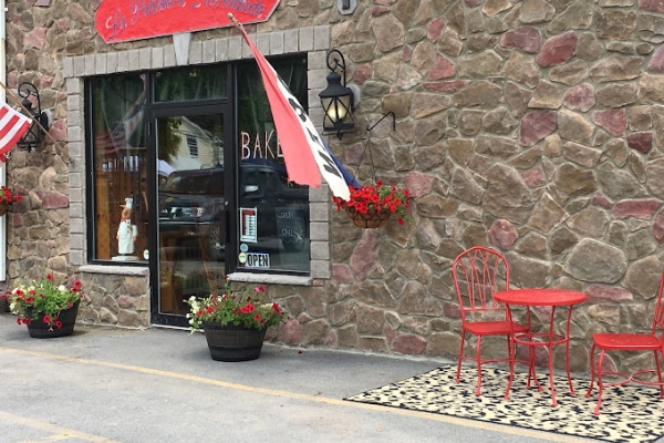 La Patisserie Normande exterior