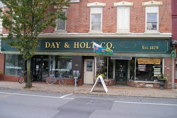 Swamp Angel Antiques